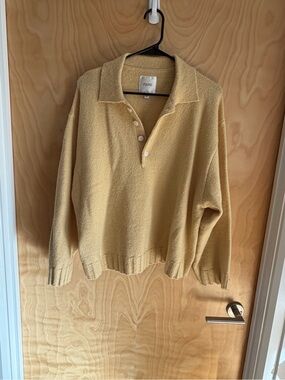 Found Men's V-Neck Polo Sweater in Warm Honey Yellow